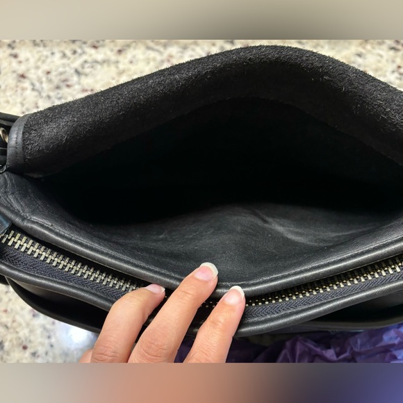 Vintage Coach 9951 Patricia's Legacy Leather Messenger Bag  Crossbody Black - Picture 4 of 11